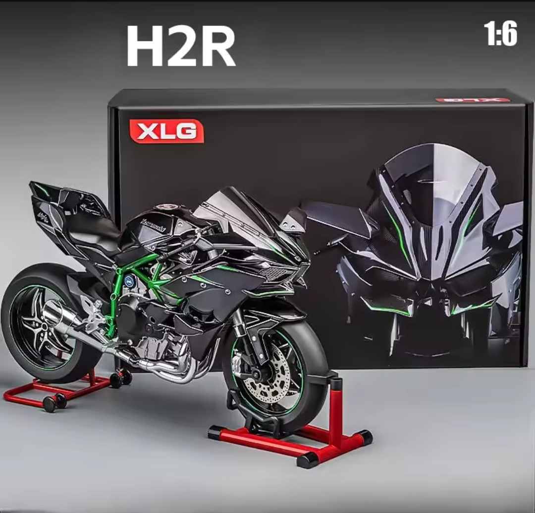 بسته بندی ماکت موتورسیکلت کاواساکی H2R